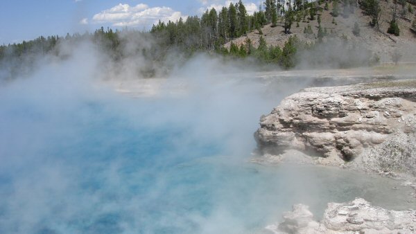 Excellsior Geyser